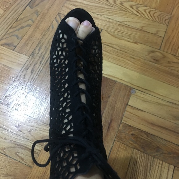 Zara booties - Picture 2 of 5